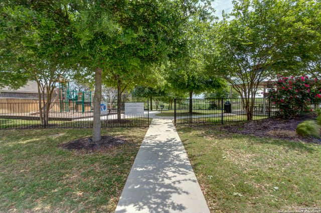 331 primrose, New Braunfels, TX 78132