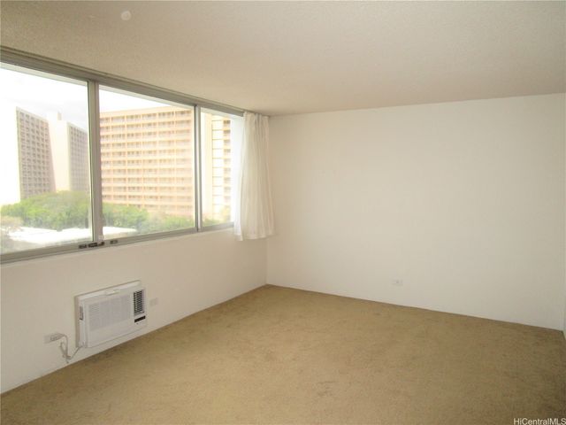 1560 Kanunu Street 920, Honolulu, HI 96814