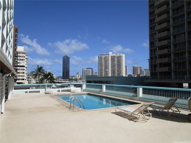 1560 Kanunu Street 920, Honolulu, HI 96814