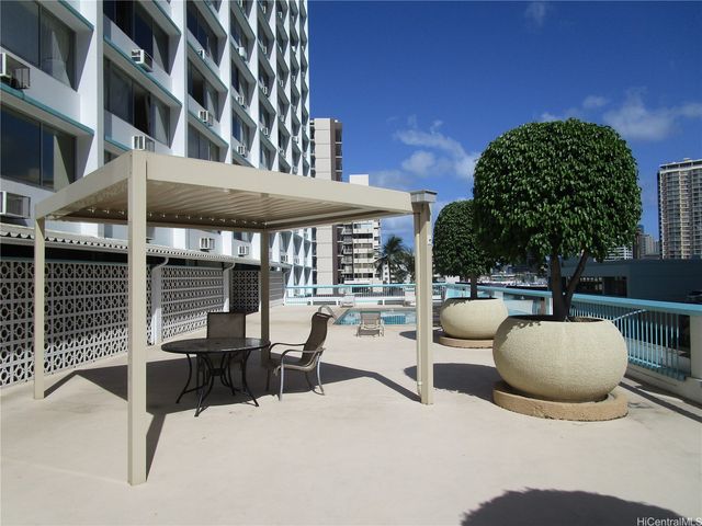 1560 Kanunu Street 920, Honolulu, HI 96814