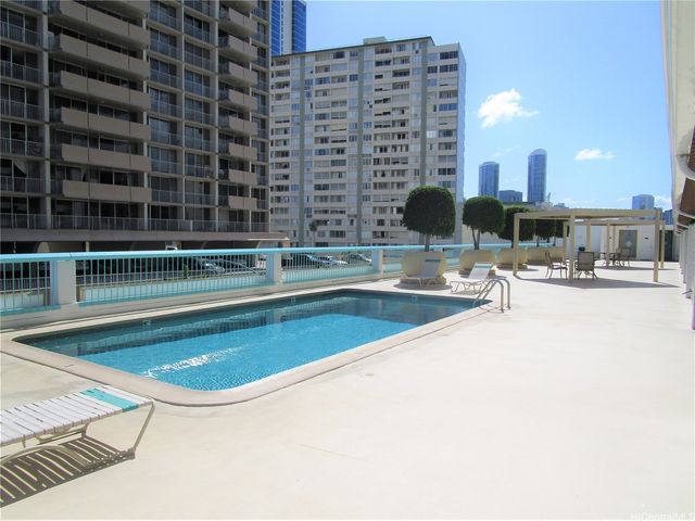 1560 Kanunu Street 920, Honolulu, HI 96814