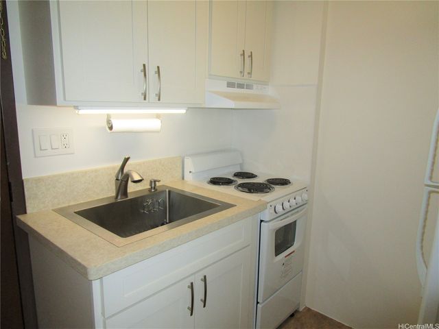 1560 Kanunu Street 920, Honolulu, HI 96814