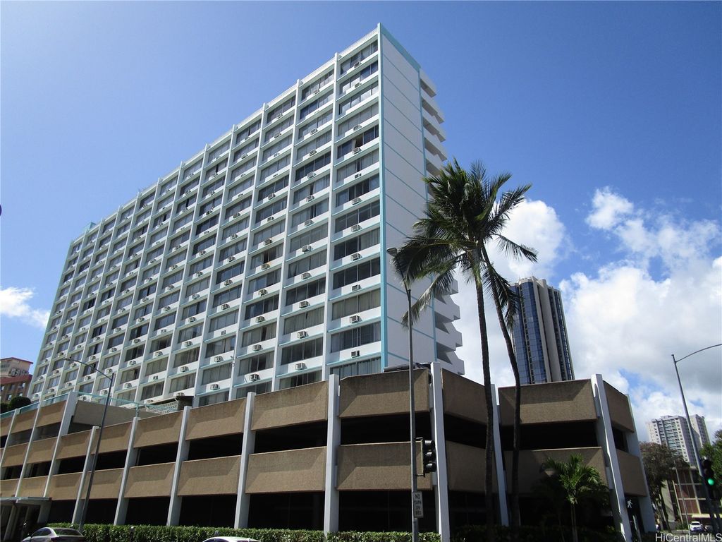1560 Kanunu Street 920, Honolulu, HI 96814