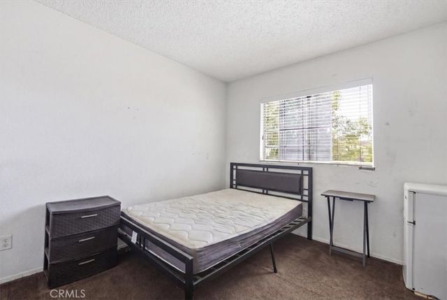 3301 Honeysuckle, Palmdale, CA 93550