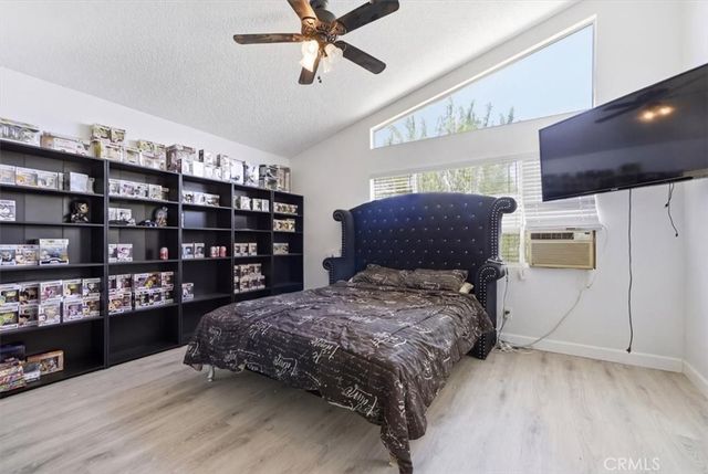 3301 Honeysuckle, Palmdale, CA 93550