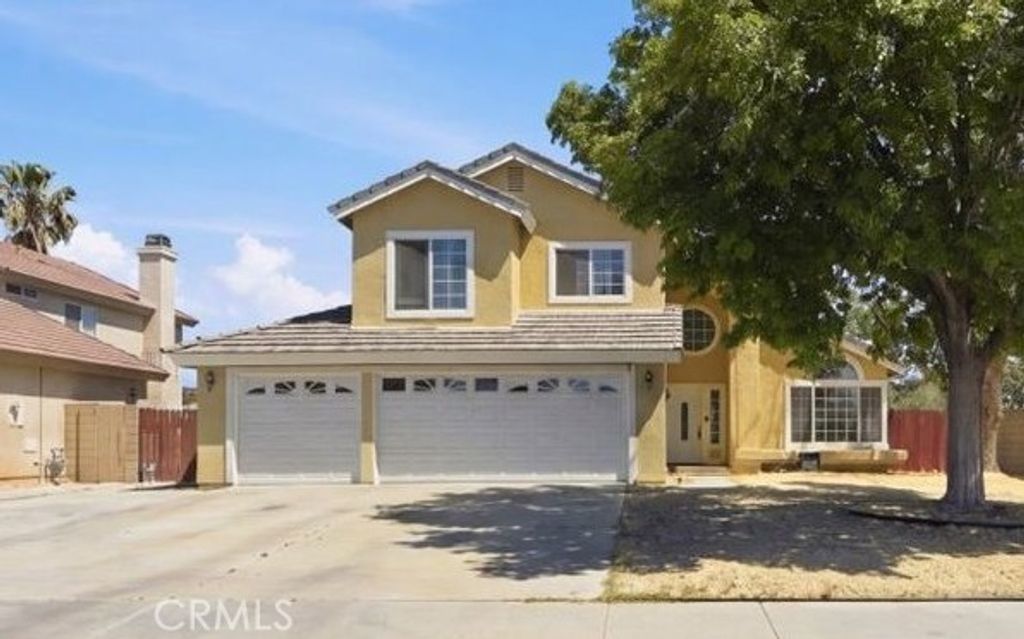 3301 Honeysuckle, Palmdale, CA 93550