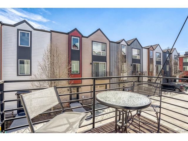 5594 W 10th Pl, Lakewood, CO 80214