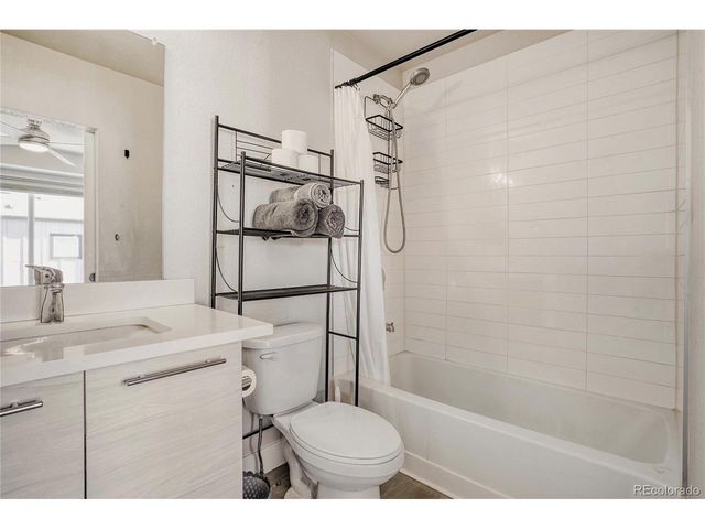 5594 W 10th Pl, Lakewood, CO 80214