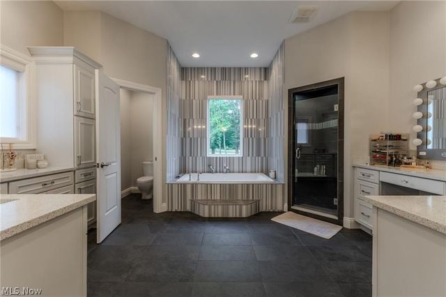 8315 Sanctuary Drive, Kirtland Hills, OH 44060