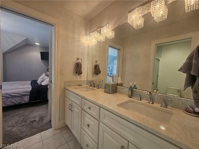 8315 Sanctuary Drive, Kirtland Hills, OH 44060
