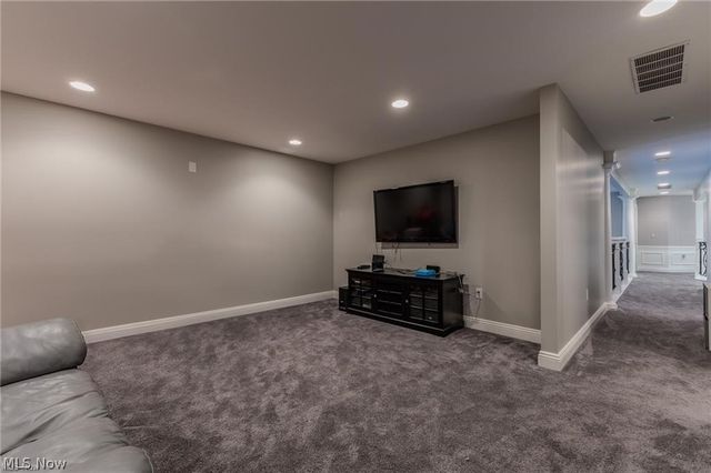 8315 Sanctuary Drive, Kirtland Hills, OH 44060