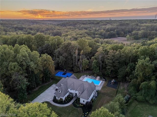 8315 Sanctuary Drive, Kirtland Hills, OH 44060