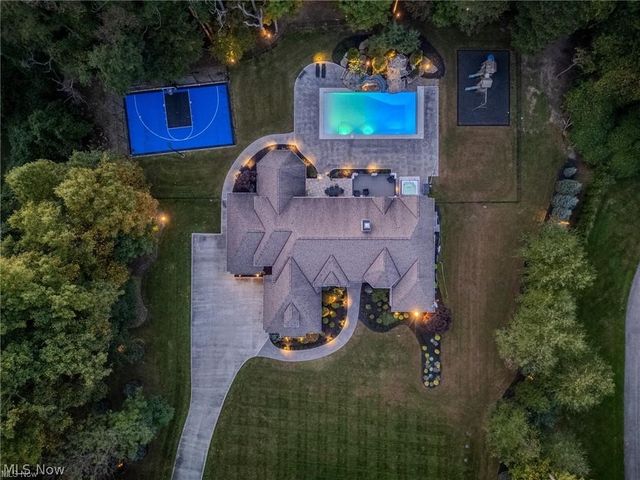 8315 Sanctuary Drive, Kirtland Hills, OH 44060