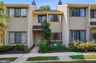 44 LANDMARK DR, Malvern, PA 19355