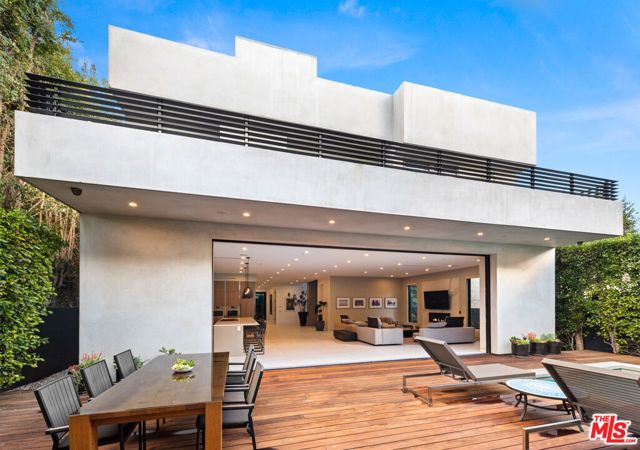 623 N EDINBURGH Avenue, Los Angeles, CA 90048