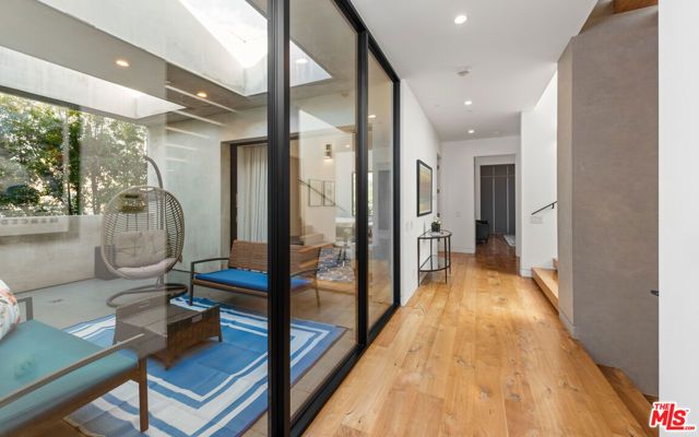 623 N EDINBURGH Avenue, Los Angeles, CA 90048