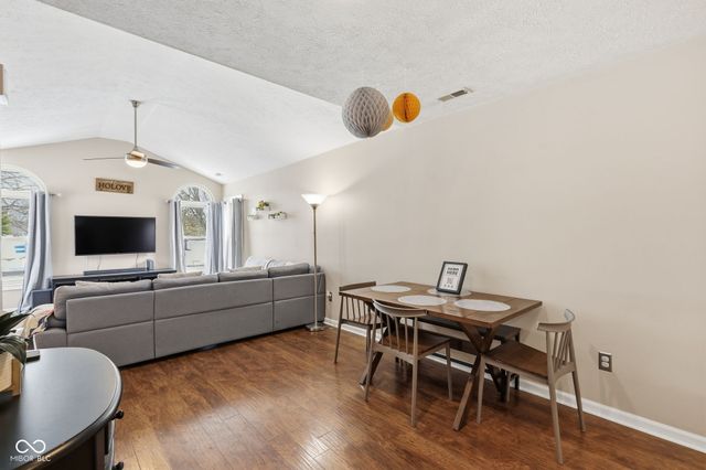 6703 Bridgefield Way, Indianapolis, IN 46254