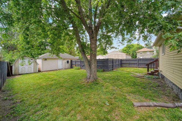 228 N Thompson Street, Jackson City, MI 49202