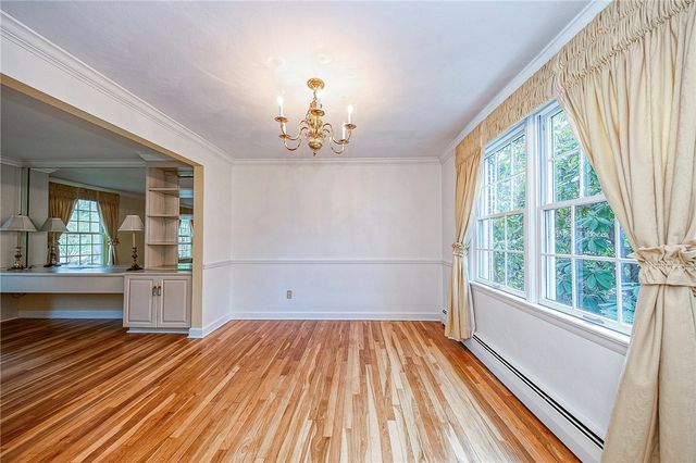 725 12th St, Oakmont, PA 15139