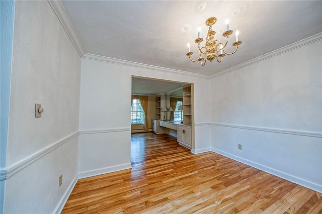 725 12th St, Oakmont, PA 15139