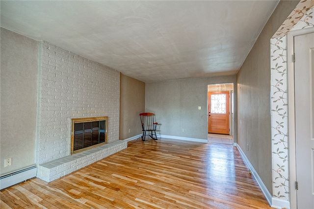 725 12th St, Oakmont, PA 15139