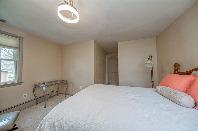 725 12th St, Oakmont, PA 15139