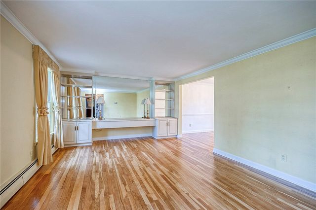 725 12th St, Oakmont, PA 15139