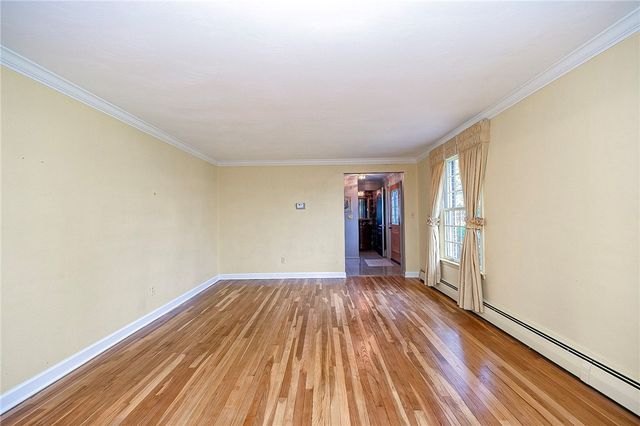 725 12th St, Oakmont, PA 15139