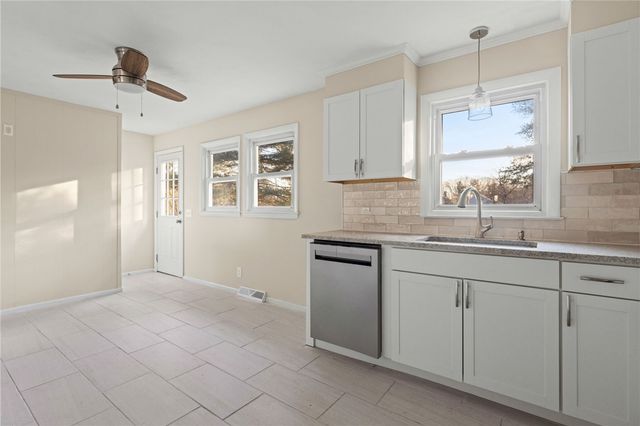 50 Indian Run Trail, Smithfield, RI 02917