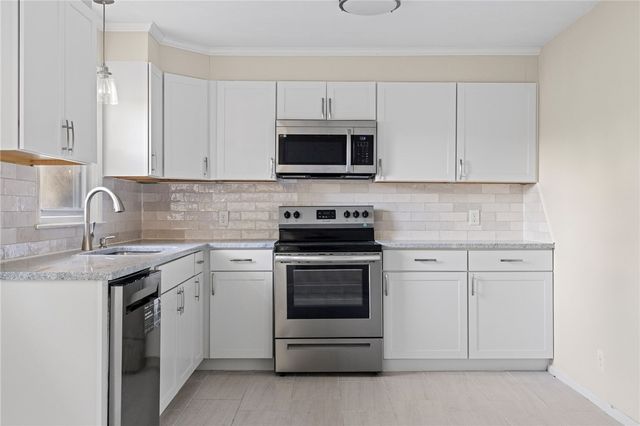 50 Indian Run Trail, Smithfield, RI 02917