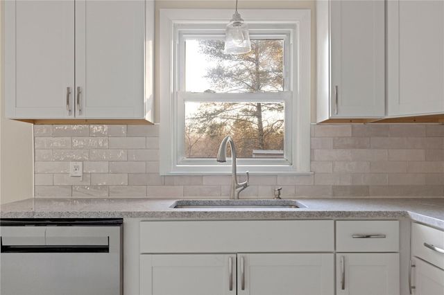 50 Indian Run Trail, Smithfield, RI 02917