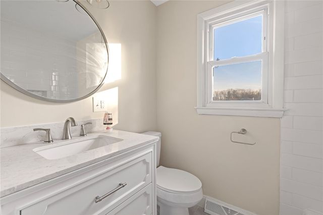 50 Indian Run Trail, Smithfield, RI 02917