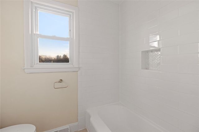 50 Indian Run Trail, Smithfield, RI 02917