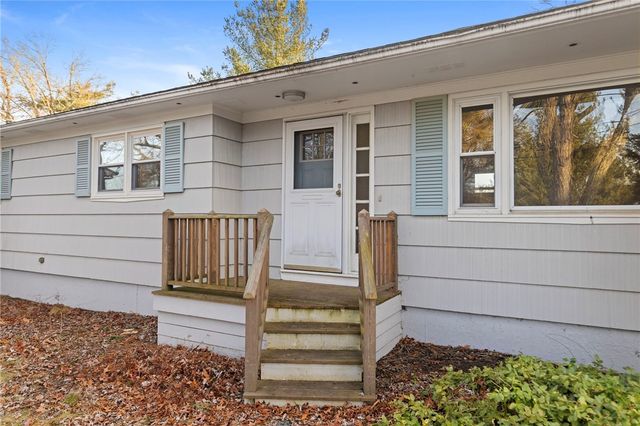 50 Indian Run Trail, Smithfield, RI 02917