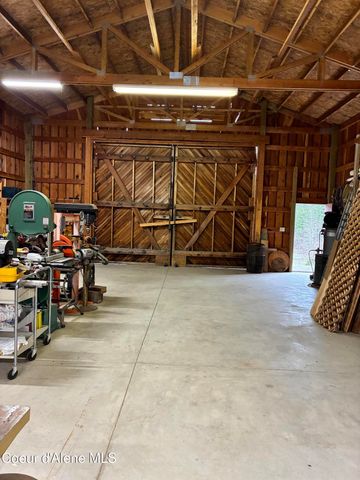 6584 E Burma Rd, Harrison, ID 83833