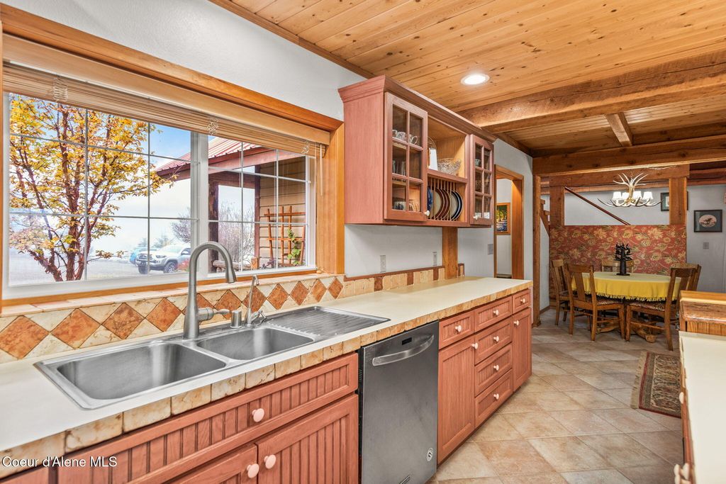 6584 E Burma Rd, Harrison, ID 83833 photo 21