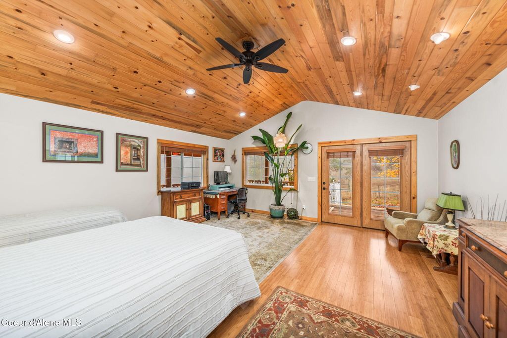 6584 E Burma Rd, Harrison, ID 83833 photo 29