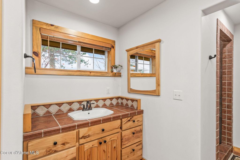 6584 E Burma Rd, Harrison, ID 83833 photo 34