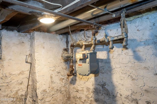 546 Paige Street, Schenectady, NY 12307