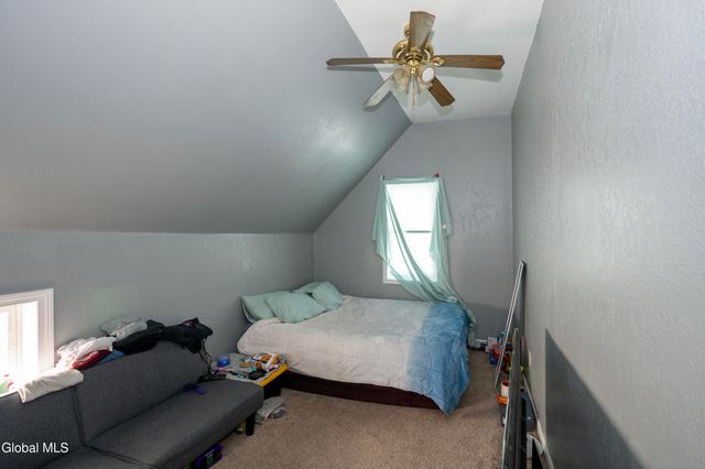 546 Paige Street, Schenectady, NY 12307