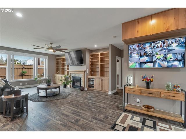 680 Nw 11TH Ave, Canby, OR 97013