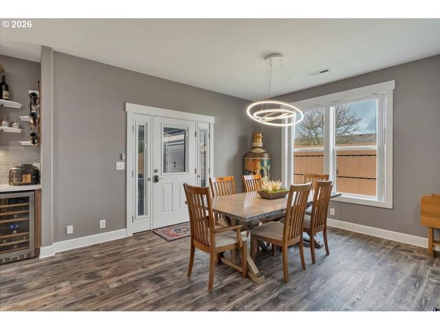 680 Nw 11TH Ave, Canby, OR 97013