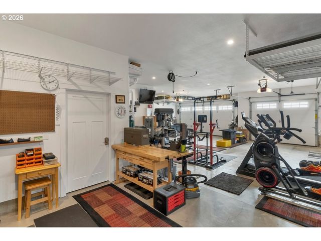 680 Nw 11TH Ave, Canby, OR 97013
