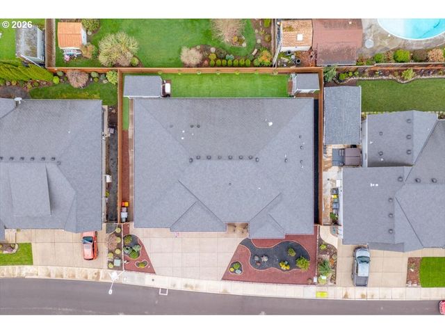 680 Nw 11TH Ave, Canby, OR 97013