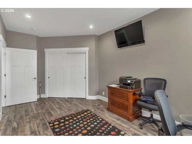 680 Nw 11TH Ave, Canby, OR 97013