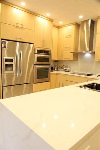 1085 River Birch St, Hollywood, FL 33019