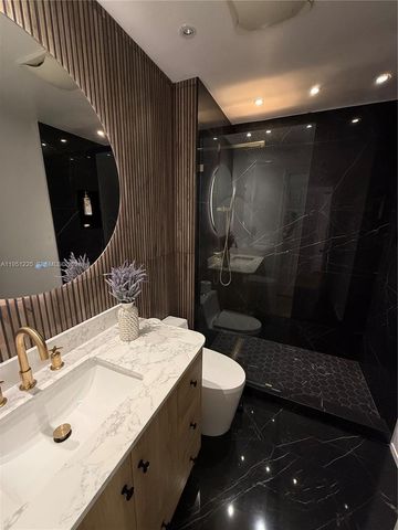 1085 River Birch St, Hollywood, FL 33019