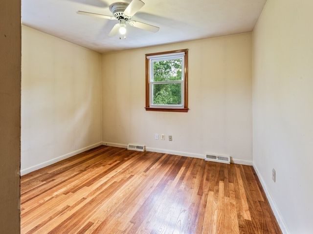 156 Hovendon Ave, Brockton, MA 02302