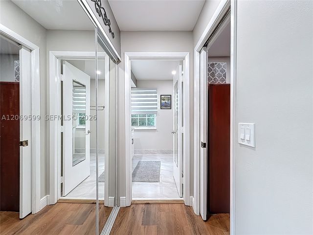 10977 Long Boat Dr 10977, Cooper City, FL 33026