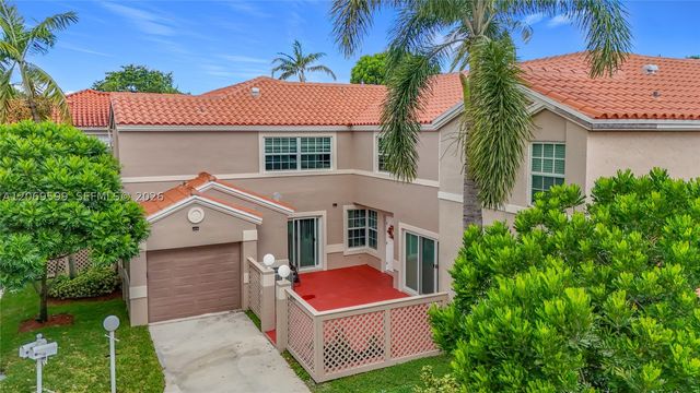 10977 Long Boat Dr 10977, Cooper City, FL 33026